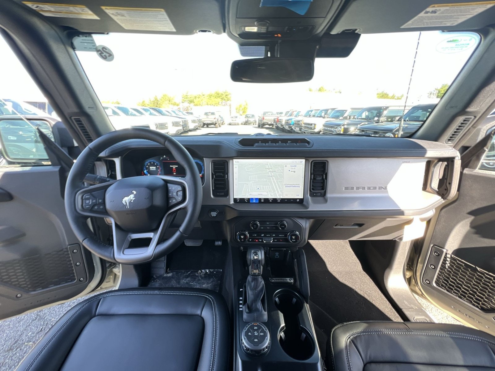 New 2025 Ford Bronco Outer Banks w/ Sasquatch Package AWD/4WD image 31
