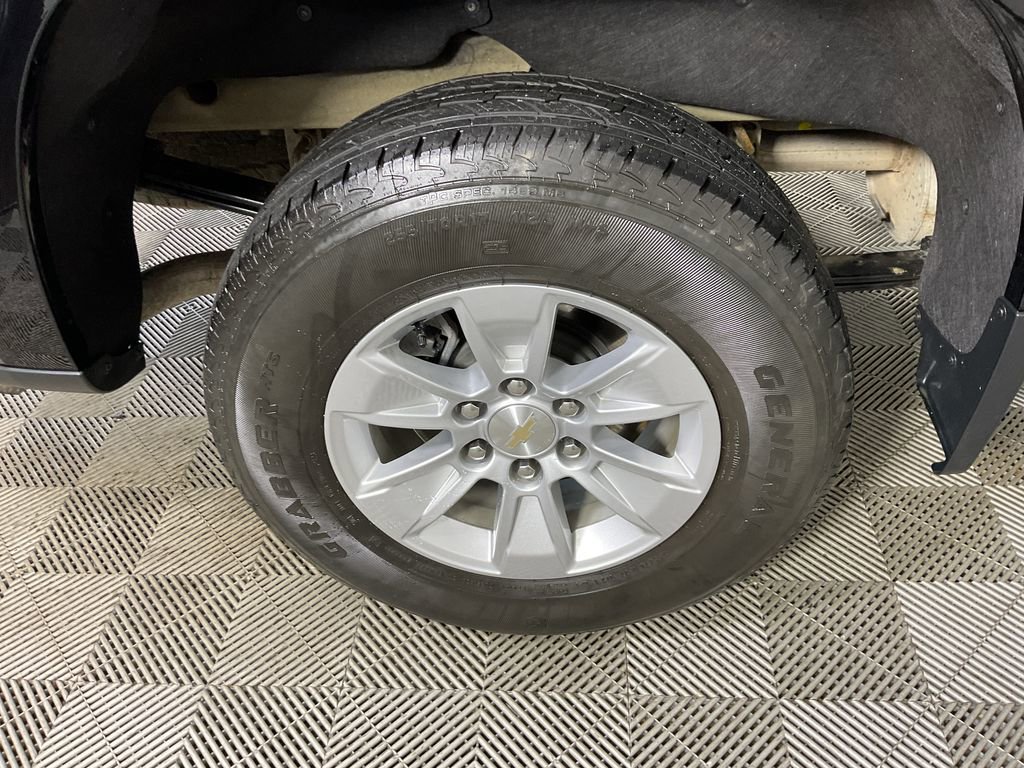 Used 2023 Chevrolet Silverado 1500 LT w/ Protection Package image 10