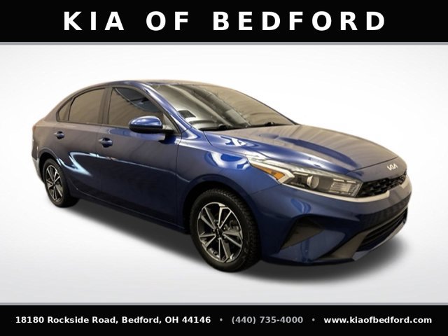 Used 2022 Kia Forte LXS FWD image 3