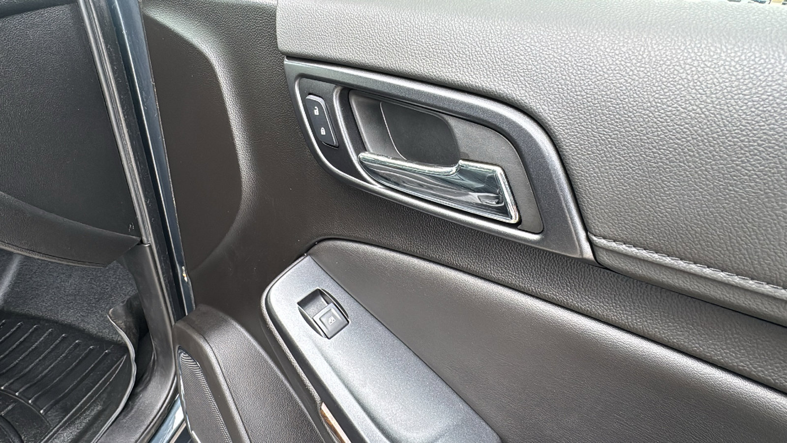 Used 2019 Chevrolet Tahoe LT image 31