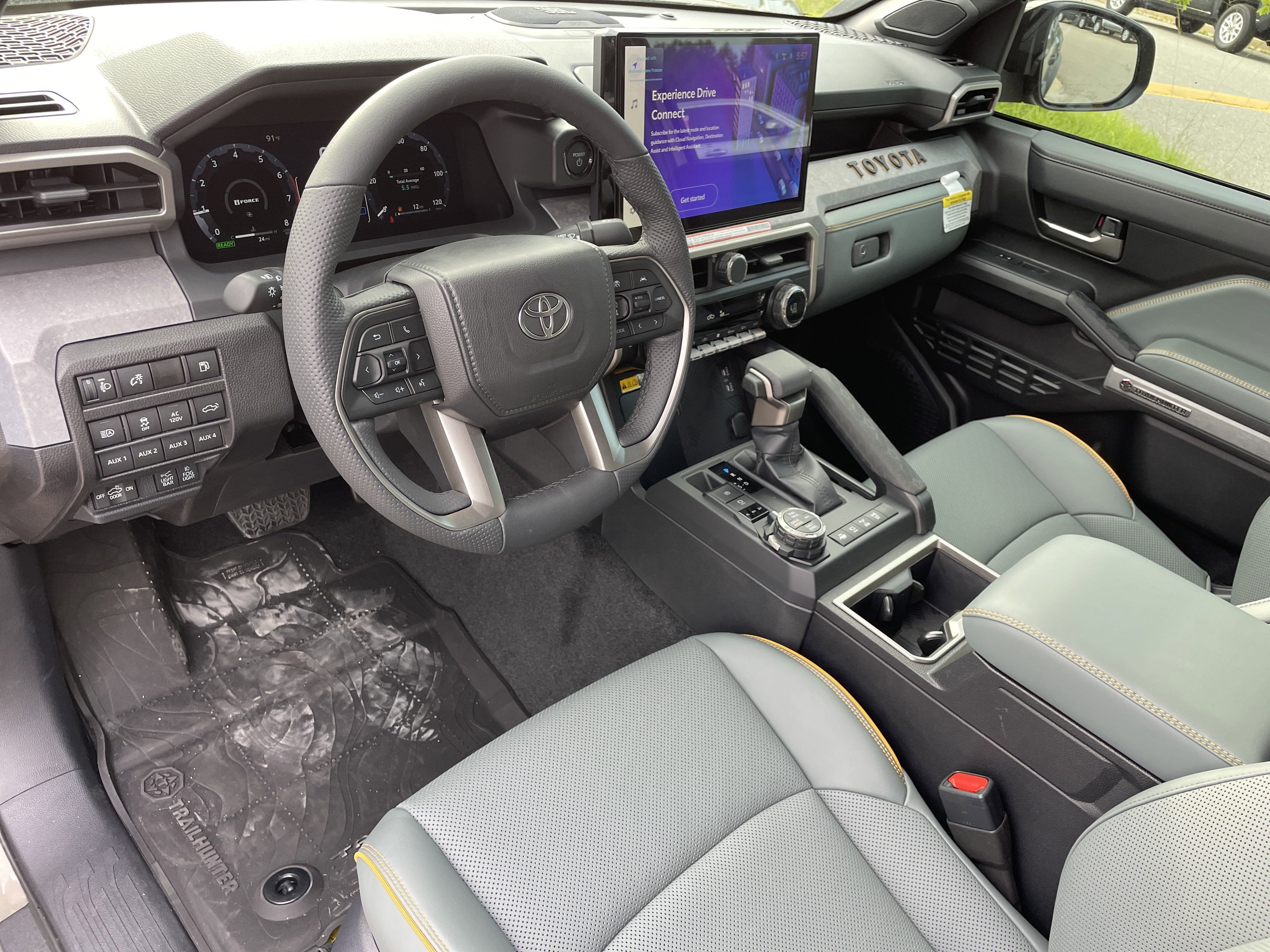 New 2025 Toyota Tacoma 4x4 Double Cab Hybrid image 3