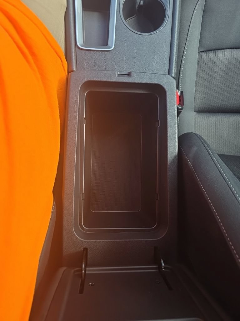 Used 2025 Nissan Altima 2.5 SV FWD image 28