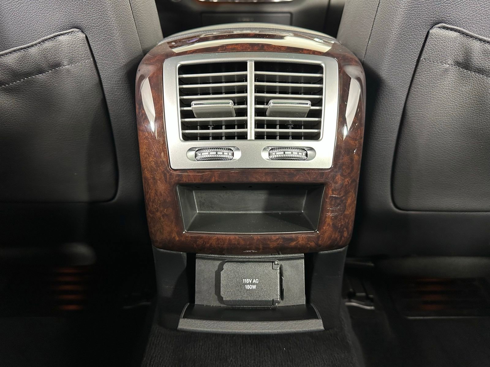 Used 2011 Mercedes-Benz S 550 4MATIC image 32