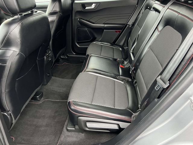 Used 2023 Ford Escape ST-Line image 26