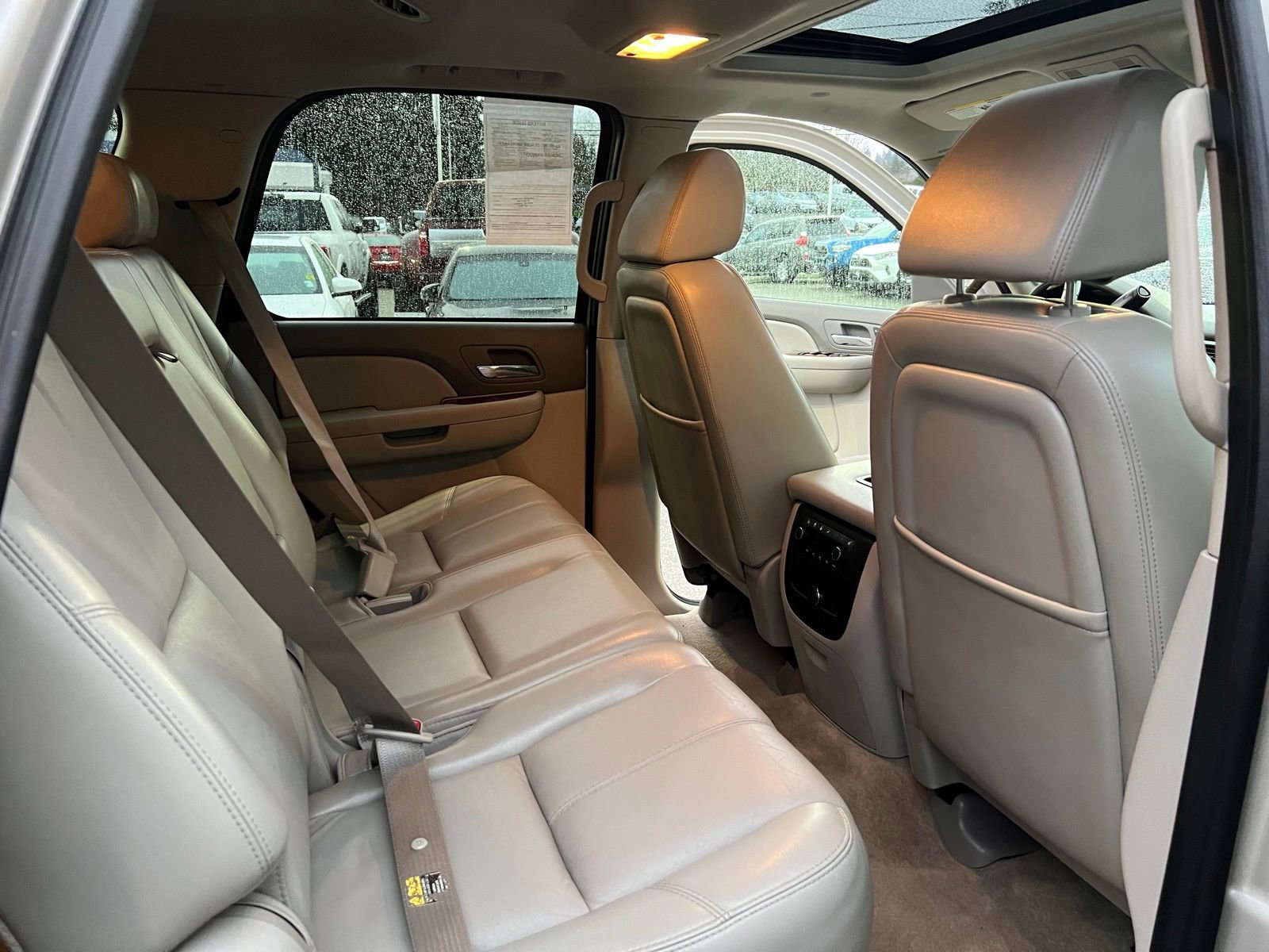 Used 2007 Chevrolet Tahoe LTZ w/ LTZ Preferred Equipment Group image 36