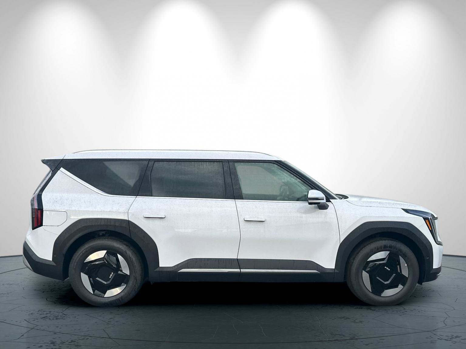 New 2026 Kia EV9 Wind AWD/4WD image 3