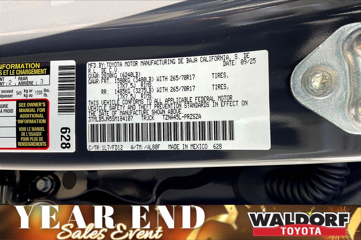 New 2025 Toyota Tacoma TRD Off-Road image 17