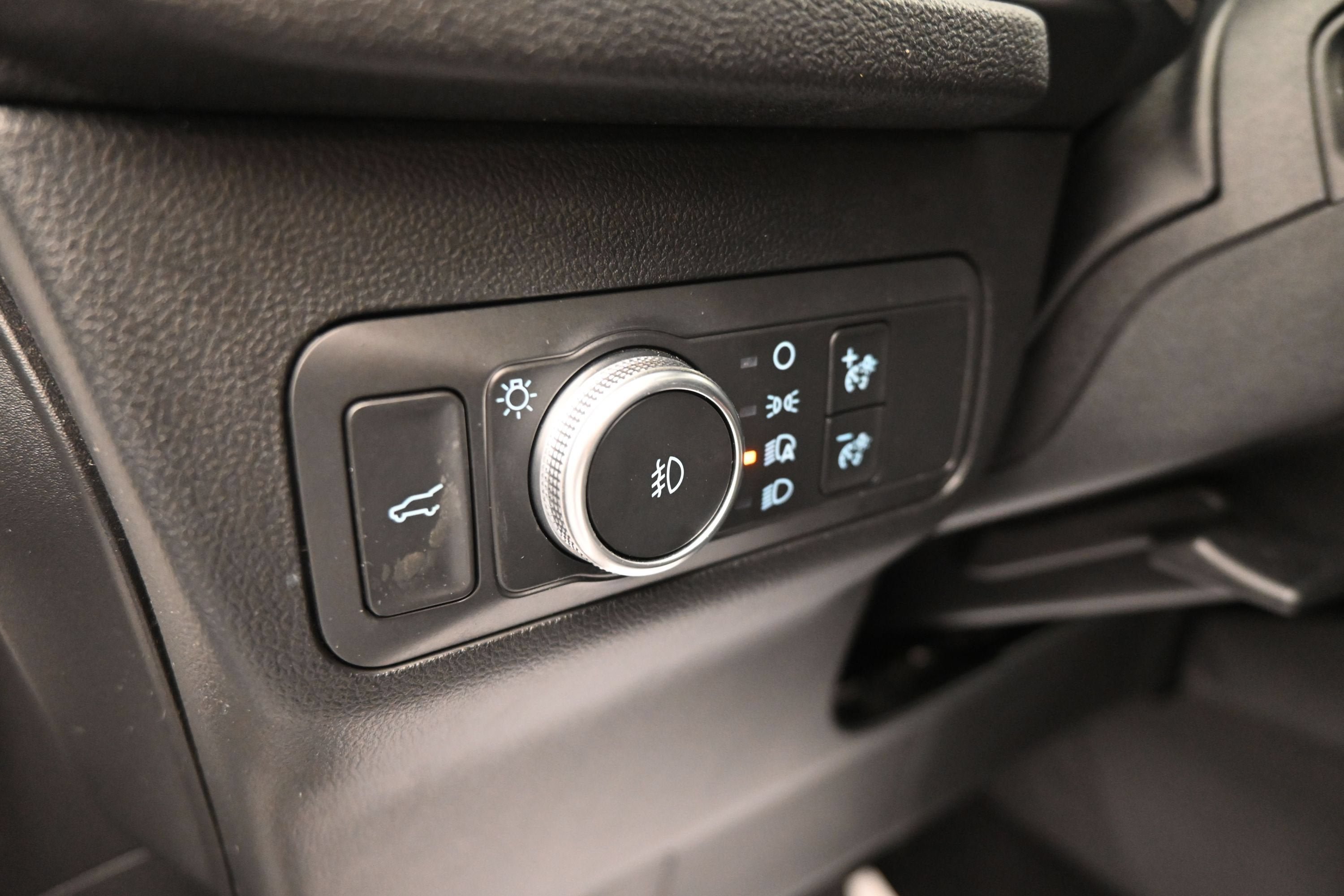 Used 2020 Ford Escape SEL AWD/4WD image 27