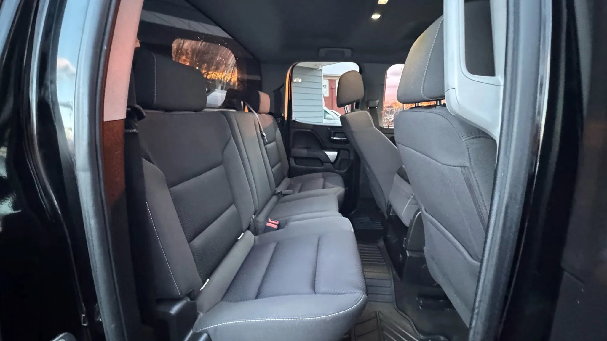 Used 2018 Chevrolet Silverado 1500 LT w/ All Star Edition image 23