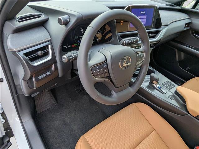 New 2025 Lexus UX 300h FWD image 3