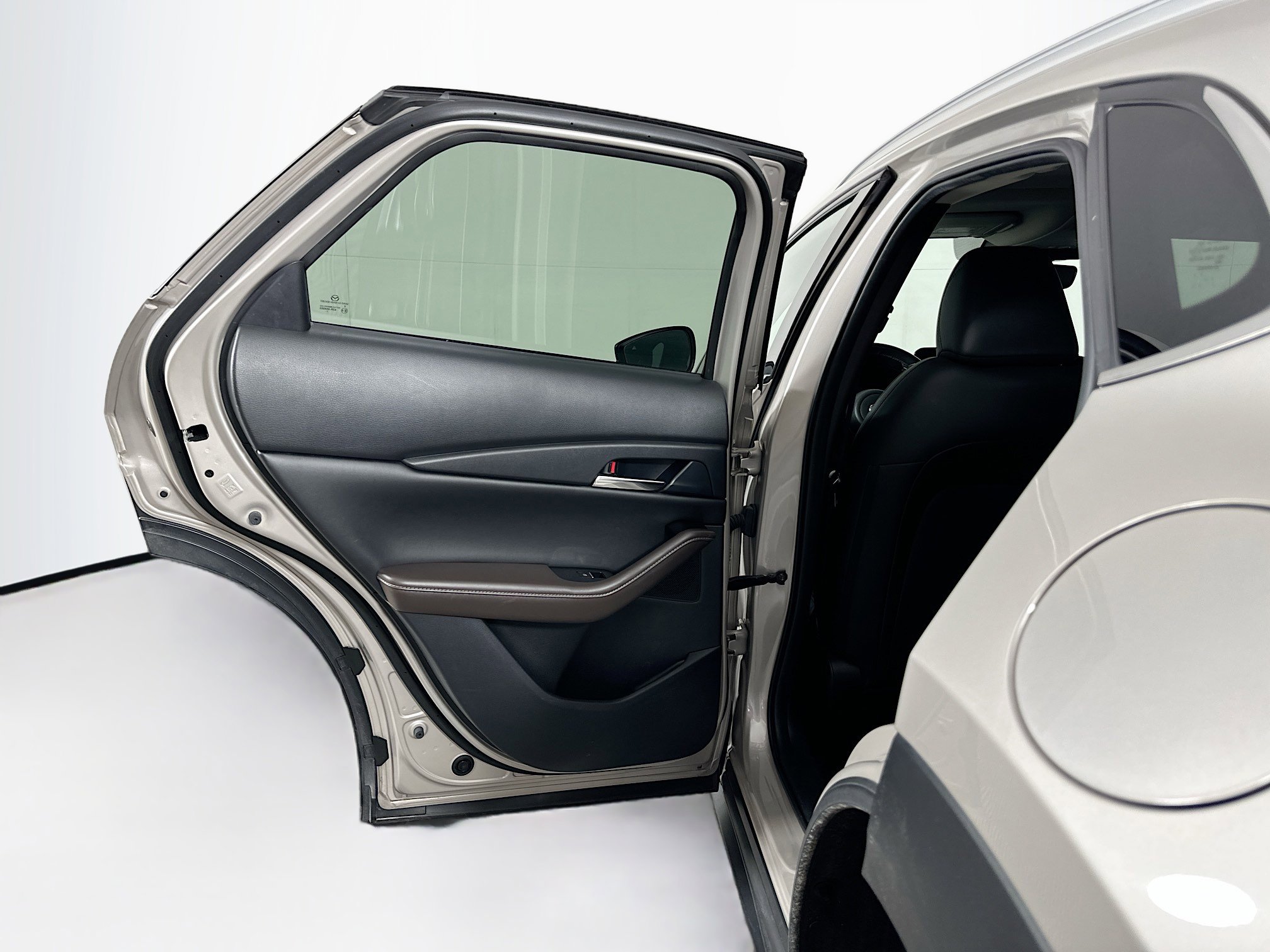 Used 2024 MAZDA CX-30 AWD 2.5 S w/ Premium Package image 27