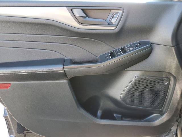 Used 2025 Ford Escape Active FWD image 22
