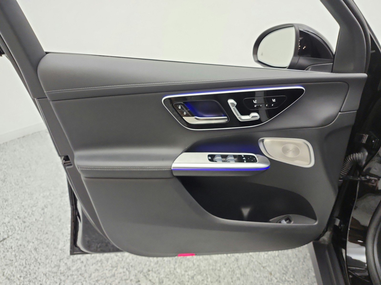 Used 2023 Mercedes-Benz GLC 300 4MATIC image 14