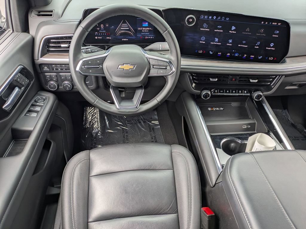 Used 2025 Chevrolet Tahoe LT AWD/4WD image 14