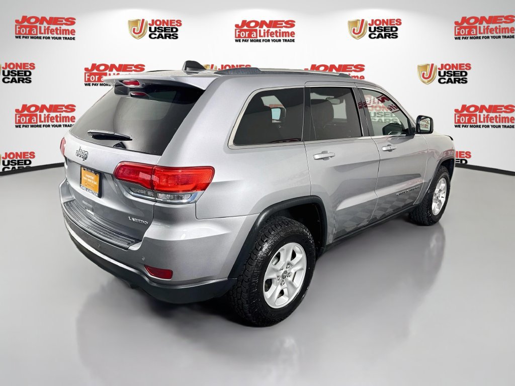 Used 2017 Jeep Grand Cherokee Laredo w/ Quick Order Package 23E AWD/4WD image 15