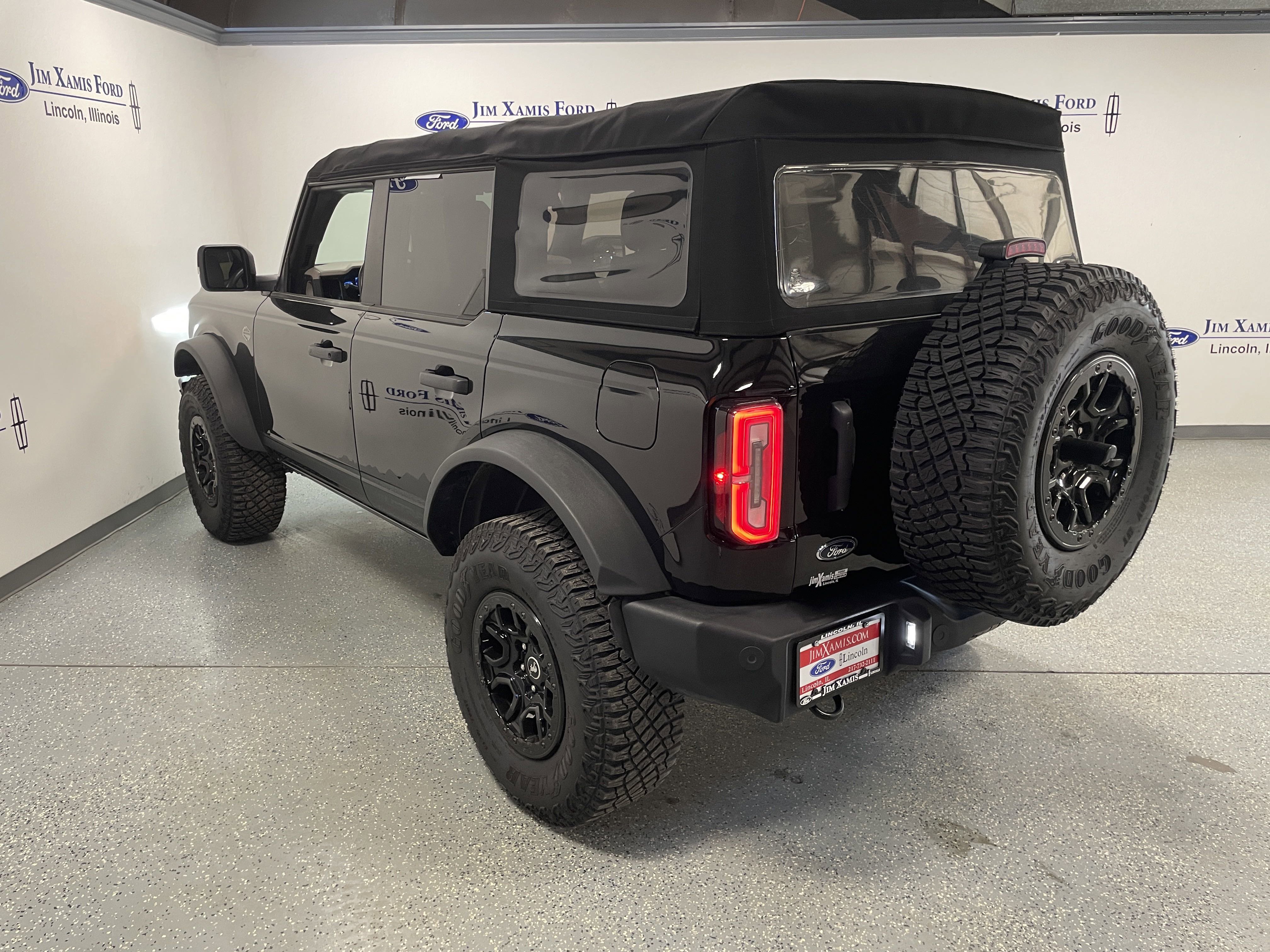 Used 2022 Ford Bronco Wildtrak image 4