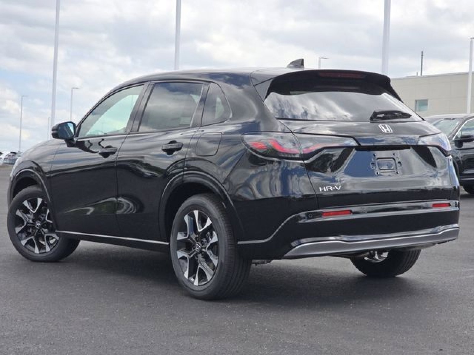 New 2026 Honda HR-V EX-L image 9