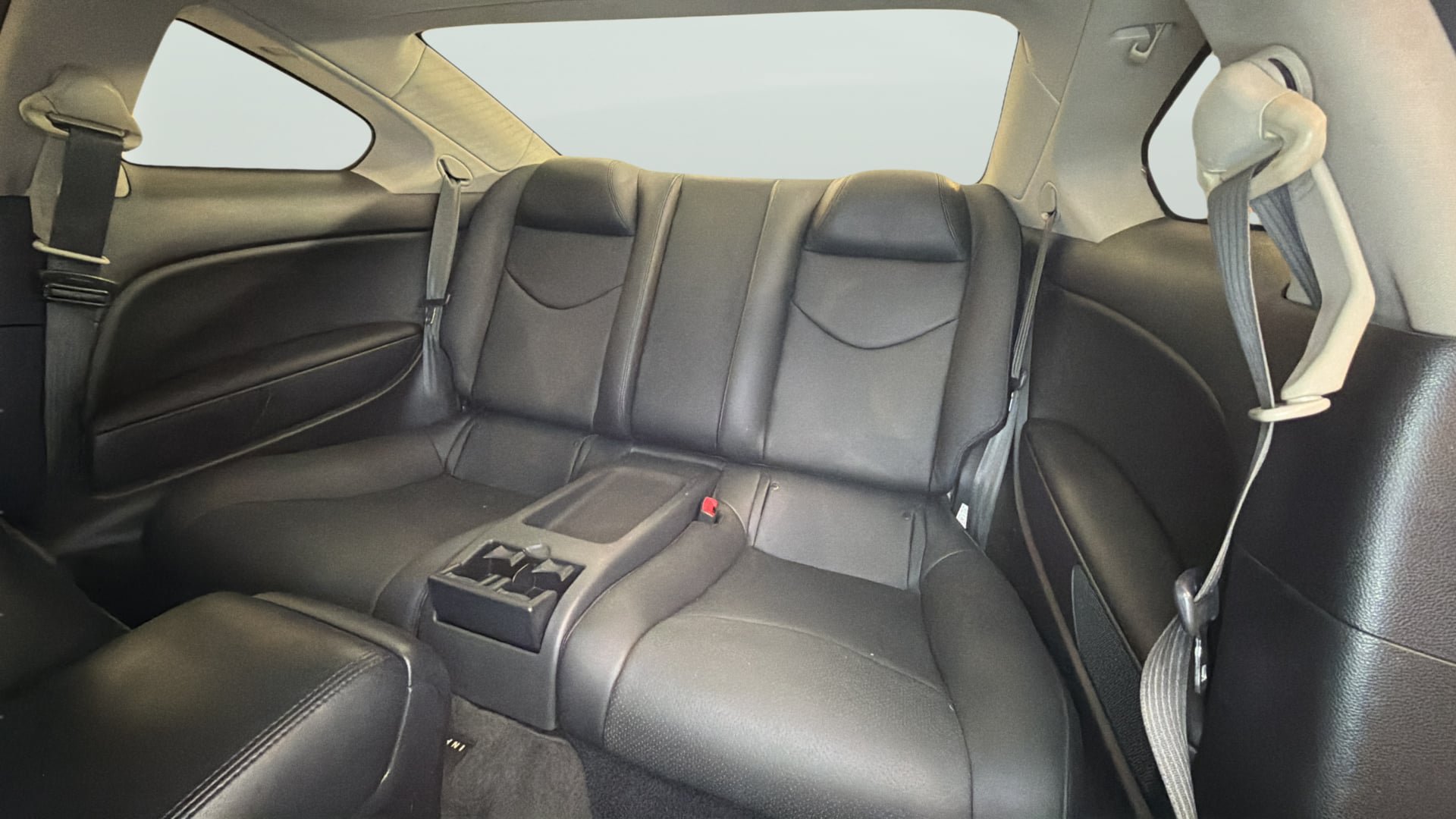 Used 2015 INFINITI Q60 Sport Limited RWD image 33