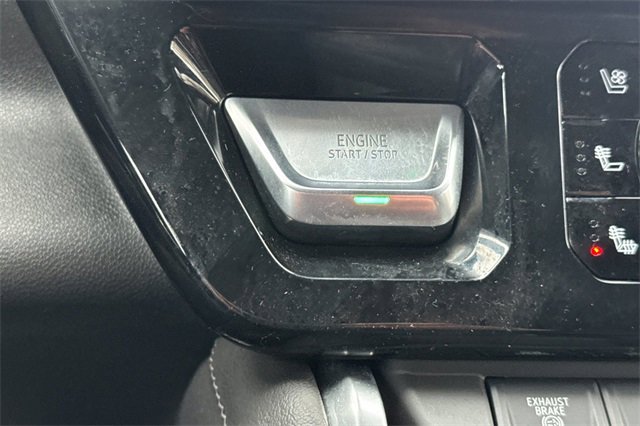 Used 2025 GMC Sierra 2500 Denali image 34