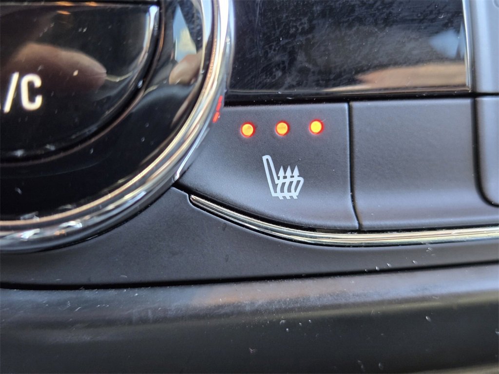 Used 2023 Chevrolet TrailBlazer RS w/ Convenience Package image 24