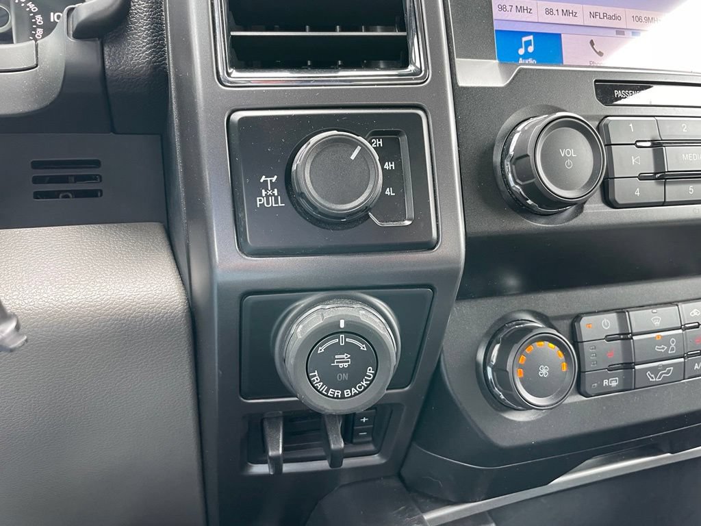 Used 2019 Ford F150 XLT w/ Equipment Group 302A Luxury AWD/4WD image 11