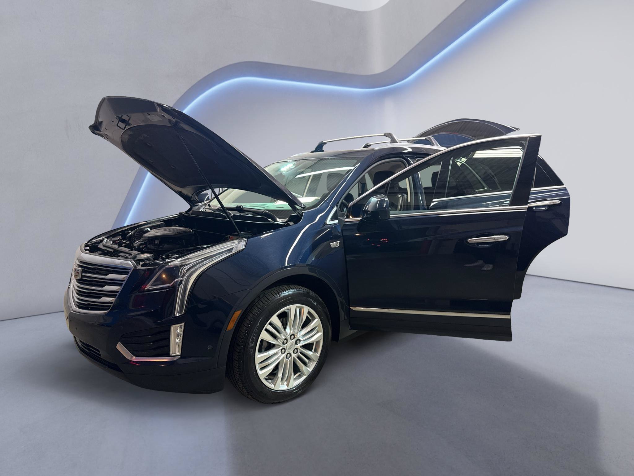 Used 2017 Cadillac XT5 Premium Luxury w/ Driver Assist Package AWD/4WD image 11