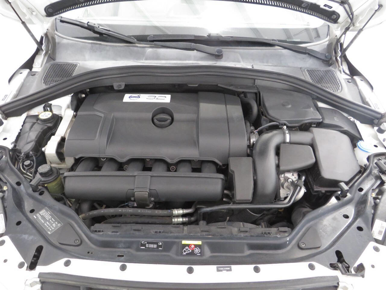 Used 2010 Volvo XC60 3.2 FWD image 26