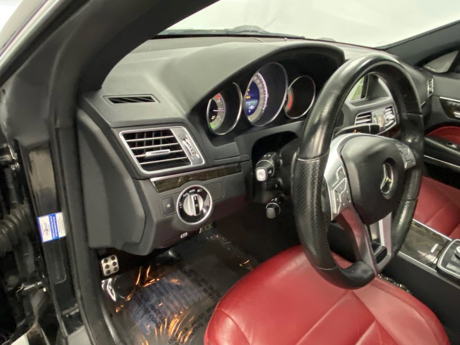 Used 2015 Mercedes-Benz E 400 4MATIC Coupe image 35