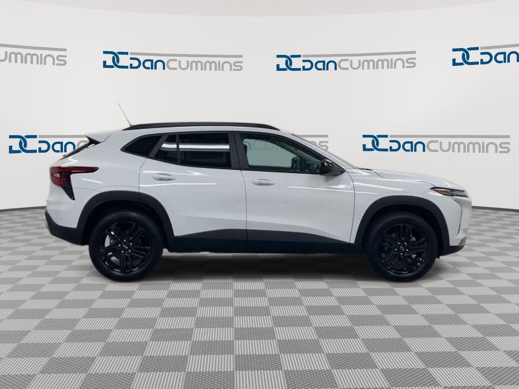 Used 2025 Chevrolet Trax ACTIV w/ Driver Confidence Package FWD image 9