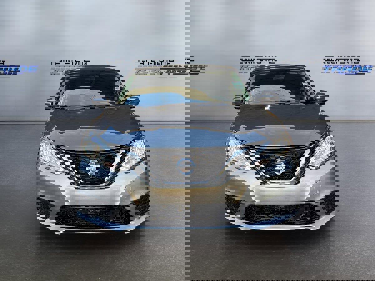 Used 2018 Nissan Sentra SV image 2