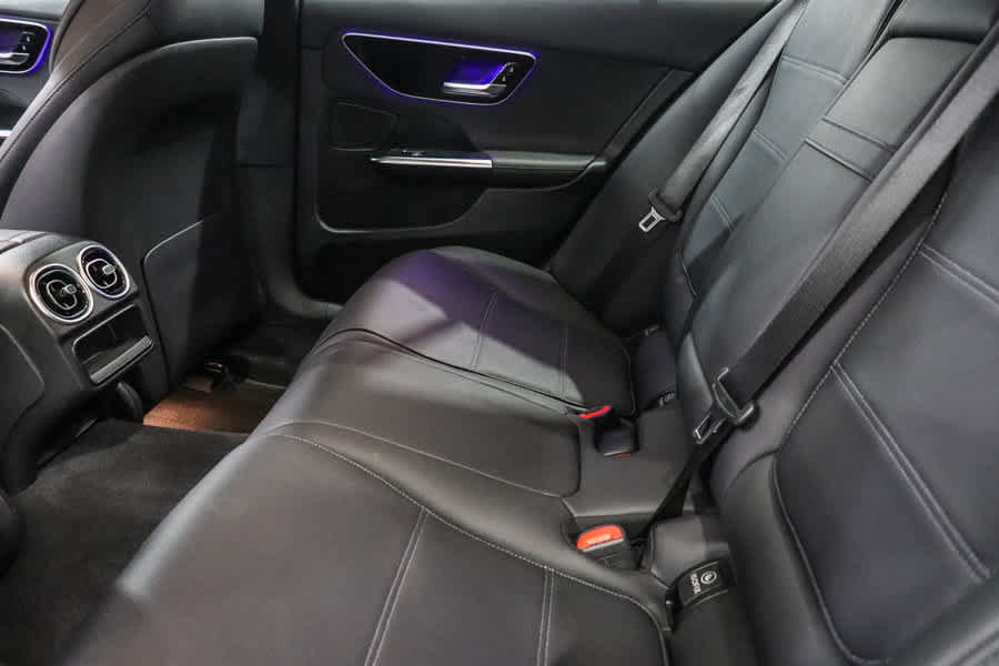 Used 2023 Mercedes-Benz C 300 Sedan image 22