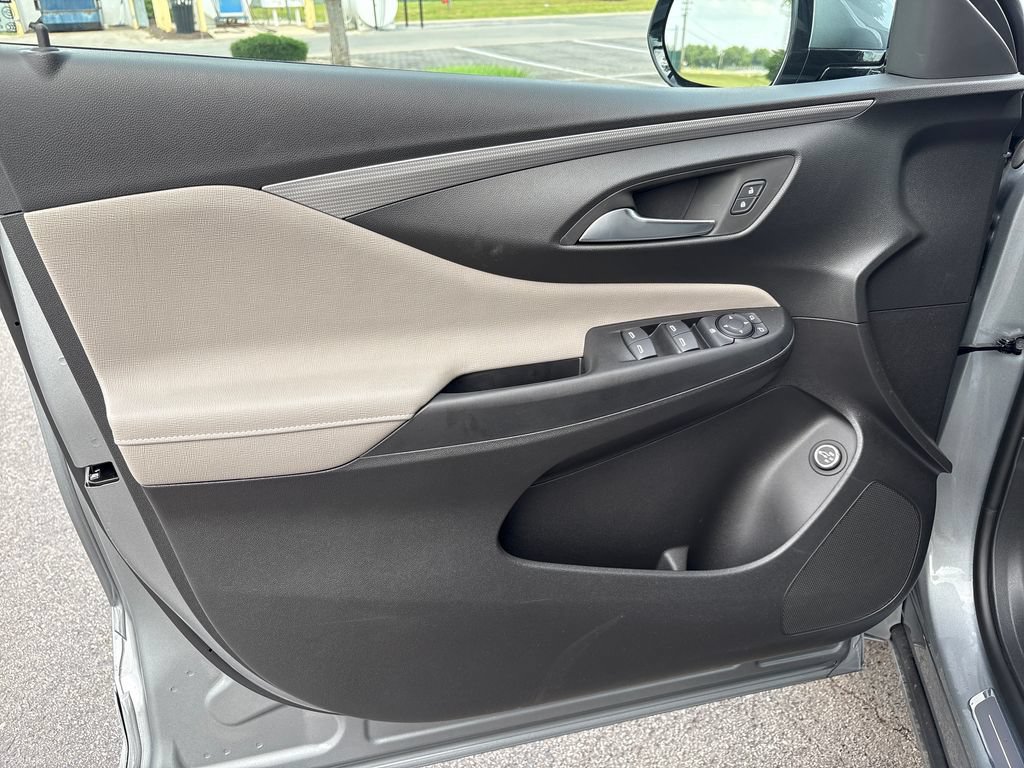 New 2026 Buick Envista Avenir FWD image 12