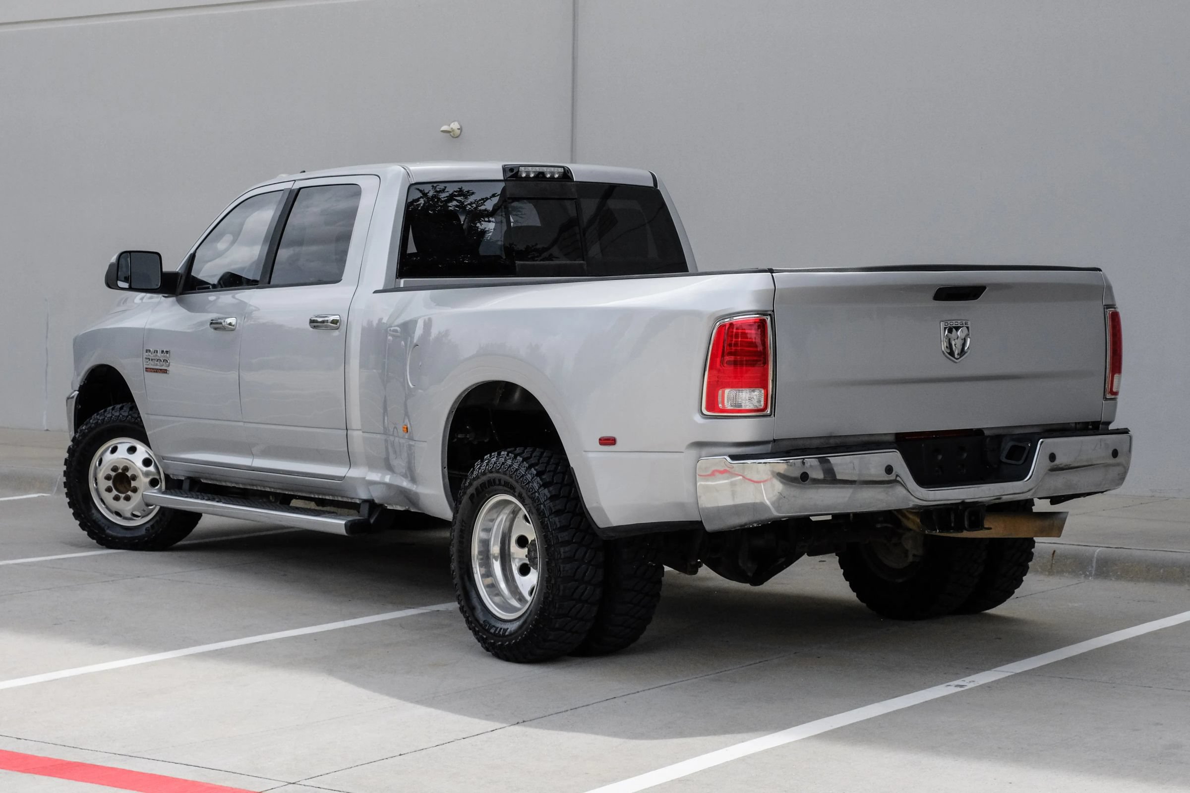 Used 2015 RAM 3500 Big Horn AWD/4WD image 13