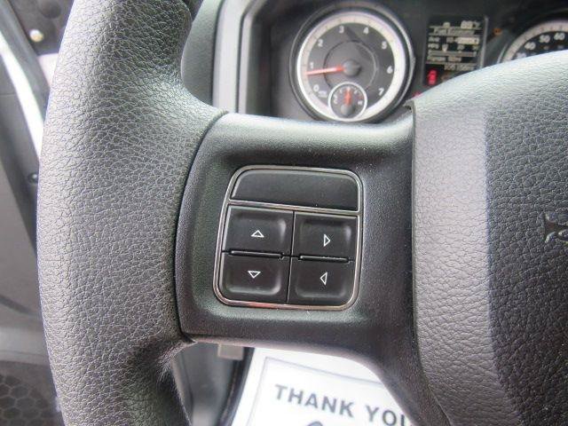 Used 2018 RAM 2500 Tradesman w/ Chrome Appearance Group AWD/4WD image 31