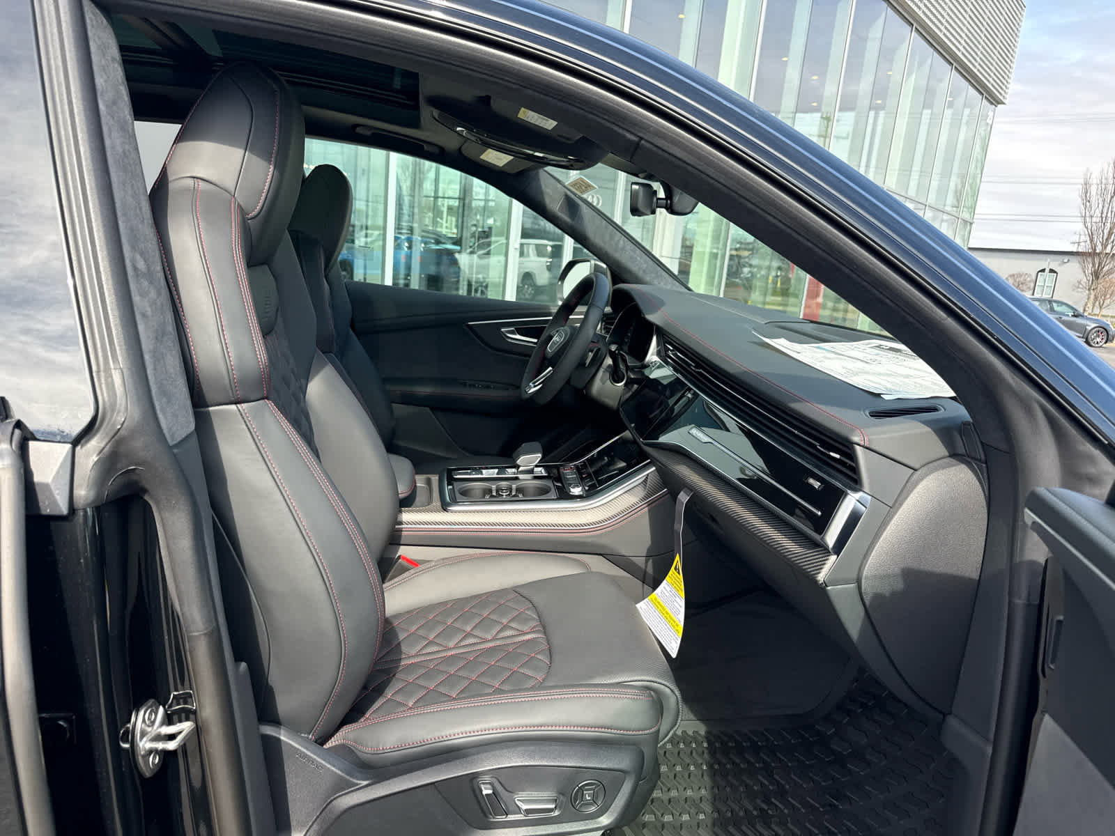 New 2026 Audi SQ8 Prestige image 27