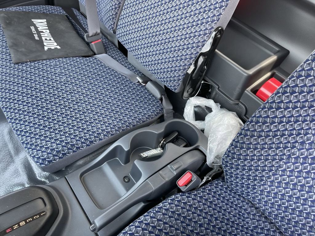 New 2024 Chevrolet Low Cab Forward 5500XG image 16