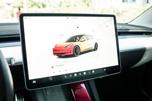 Used 2022 Tesla Model 3 Performance image 20