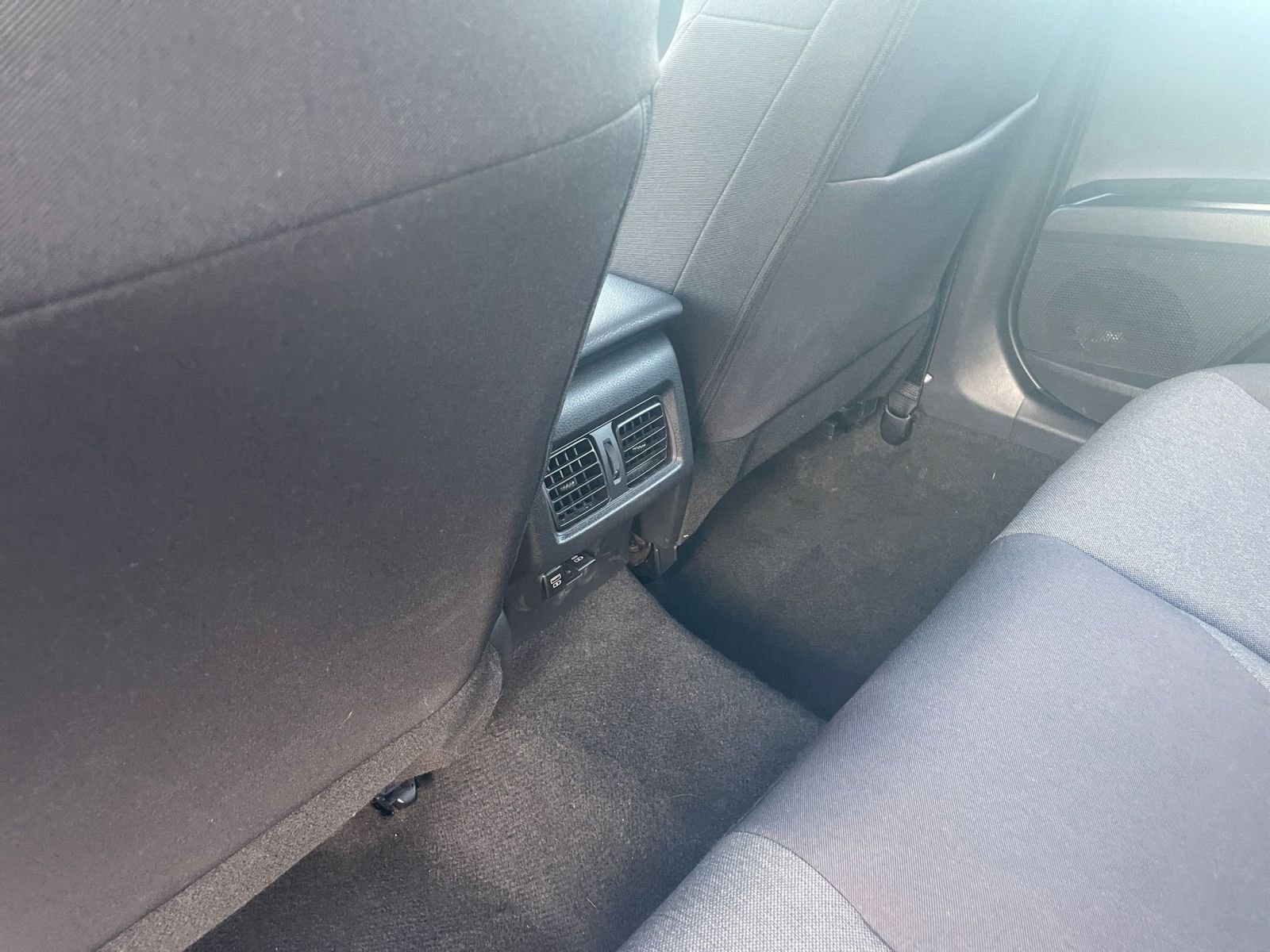 Used 2025 Toyota Camry LE image 24