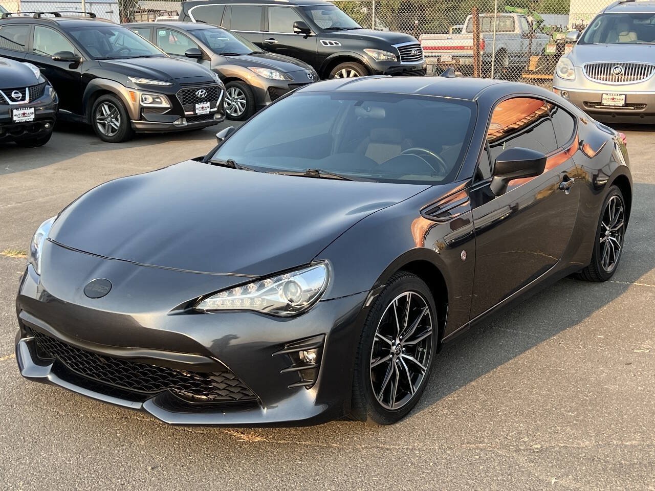Used 2017 Toyota 86 RWD image 1