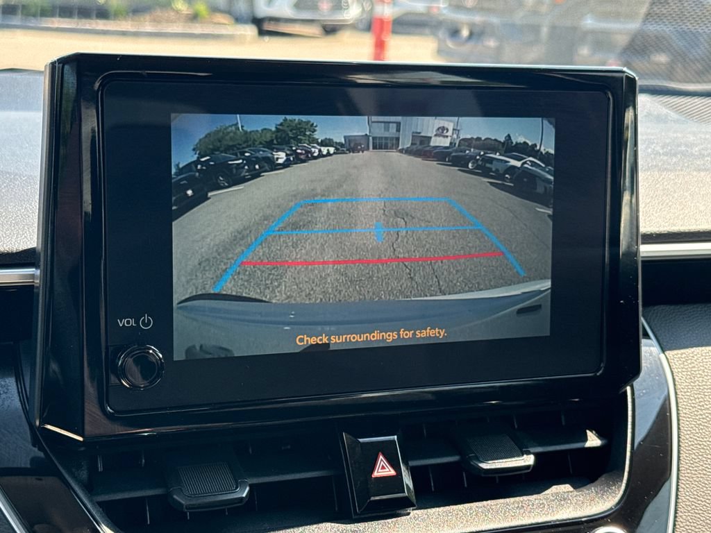 Used 2023 Toyota Corolla LE FWD image 23