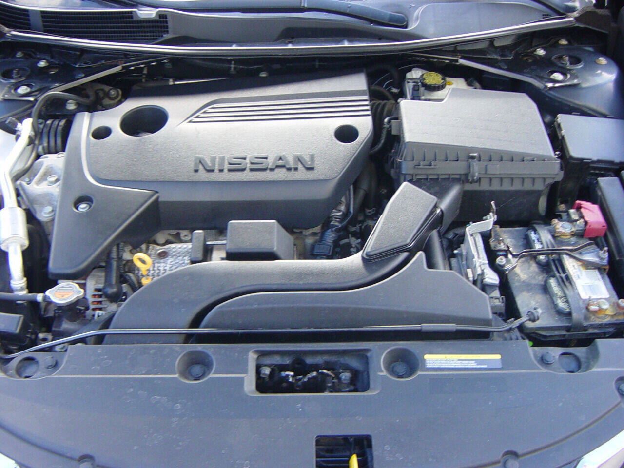 Used 2018 Nissan Altima 2.5 SR FWD image 14