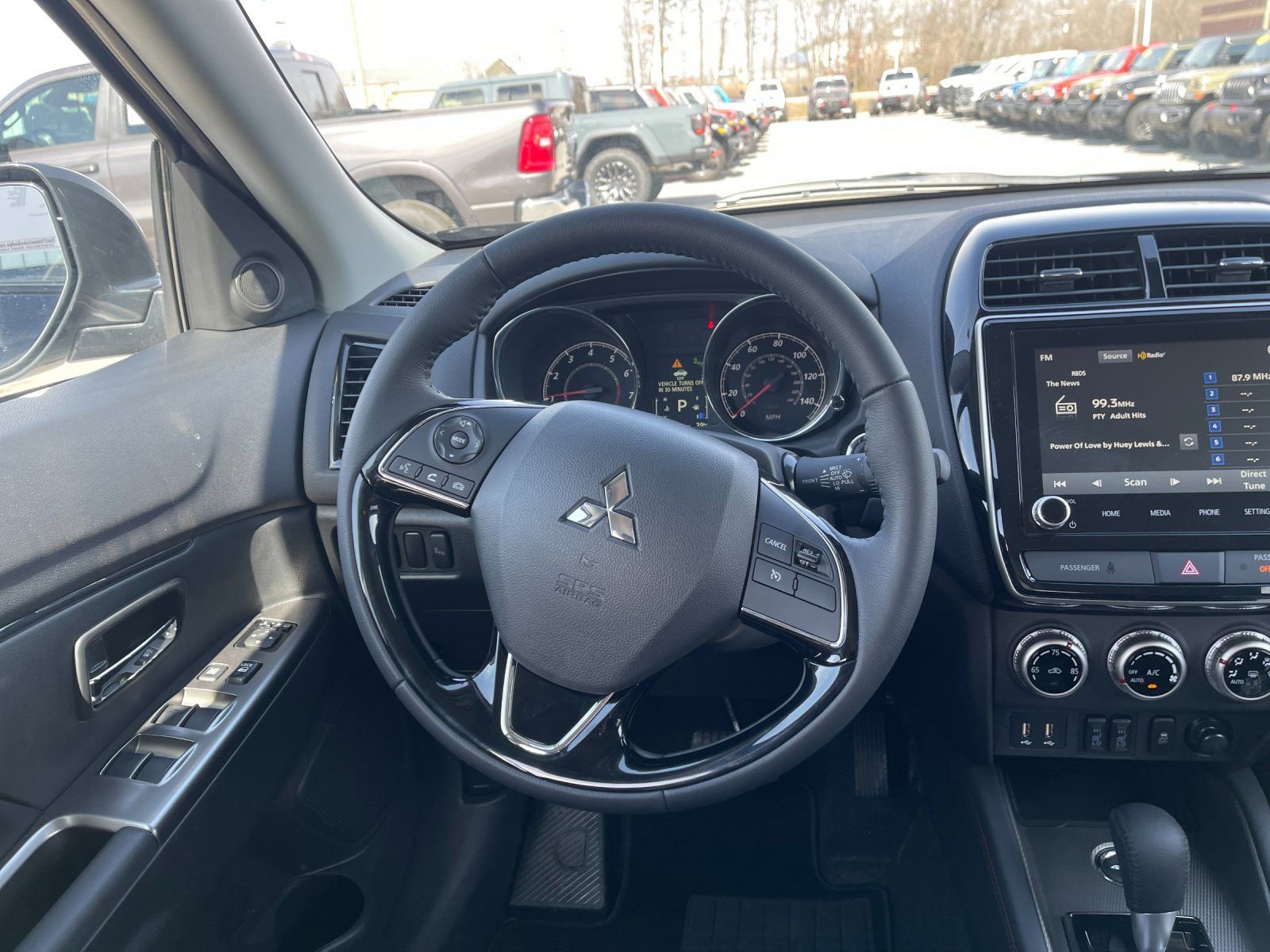 Used 2026 Mitsubishi Outlander Sport ES image 16