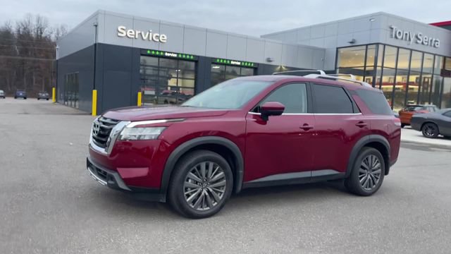 Used 2023 Nissan Pathfinder SL w/ SL Premium Package AWD/4WD image 4