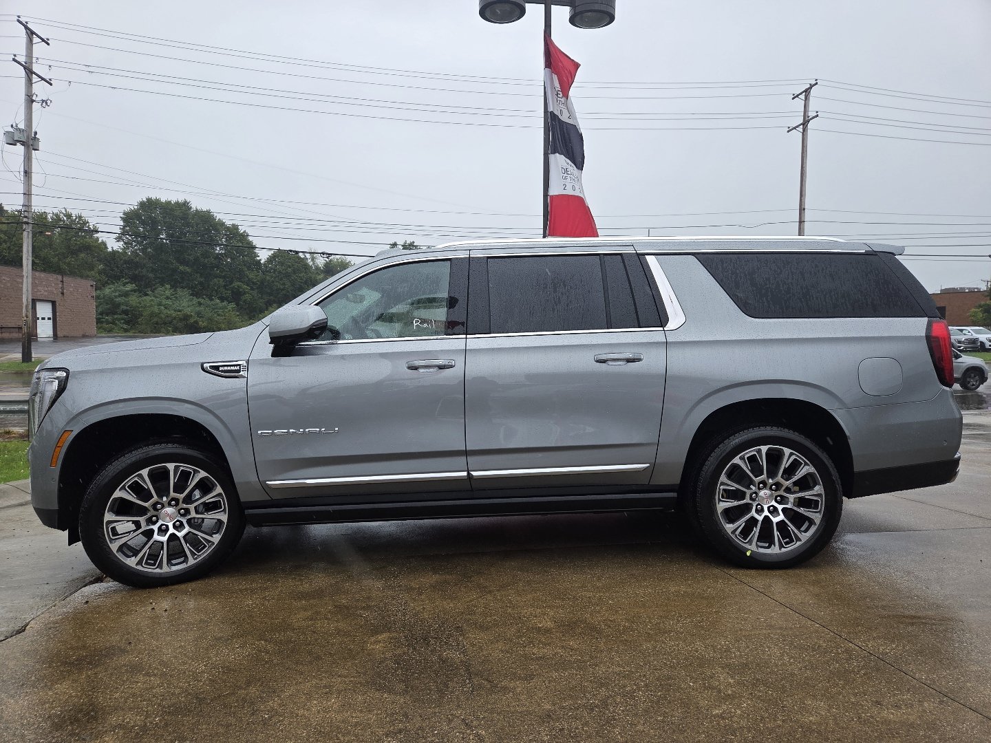 New 2026 GMC Yukon XL Denali w/ Denali Reserve Package AWD/4WD image 17