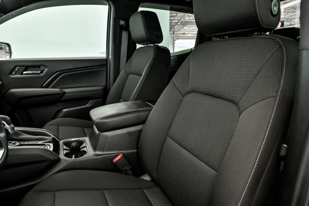 Used 2025 GMC Canyon Elevation w/ Convenience Package AWD/4WD image 12
