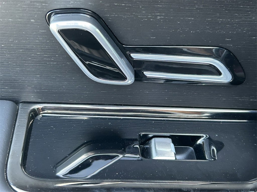 Used 2024 Land Rover Range Rover Sport Dynamic SE image 19