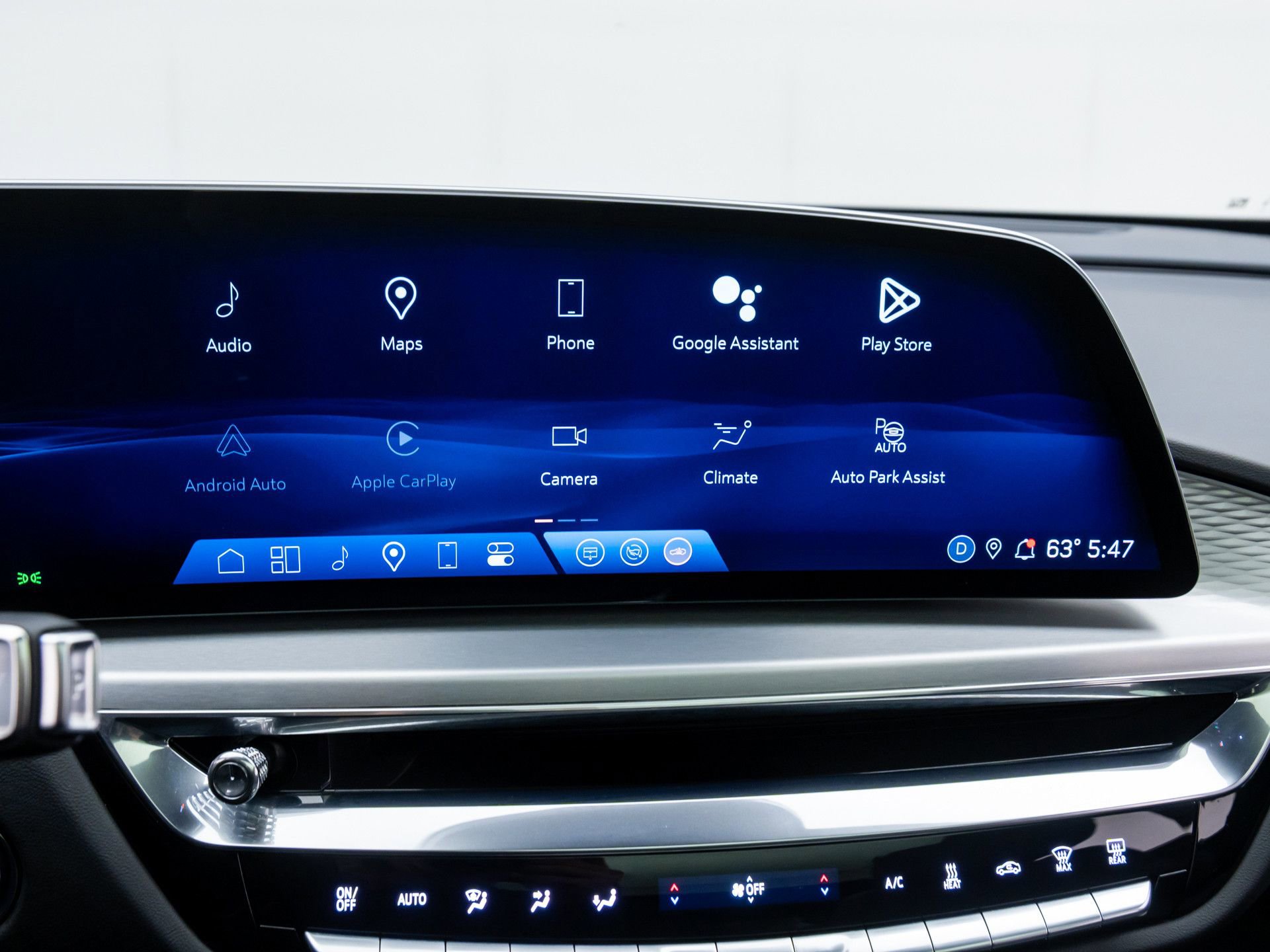 Certified 2024 Cadillac Lyriq Luxury w/ LPO, Floor Liner Package image 28