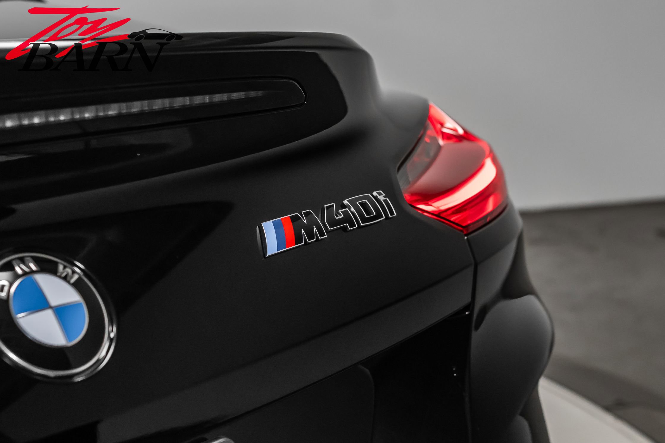 Used 2025 BMW Z4 M40i w/ Edition image 22
