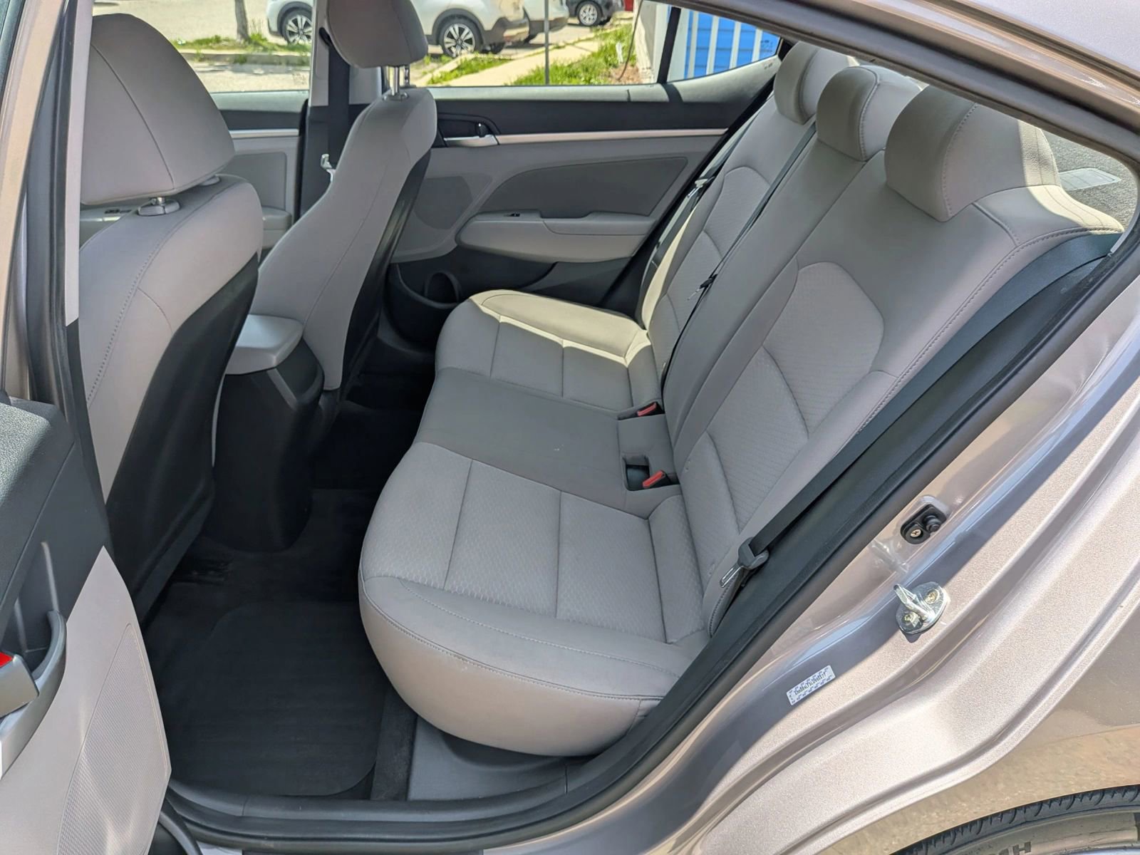 Used 2020 Hyundai Elantra SEL w/ Winter Weather Package FWD image 21