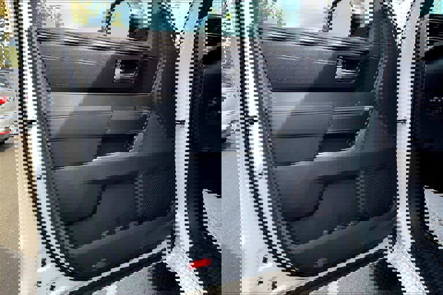 New 2026 Toyota Tundra SR5 image 10